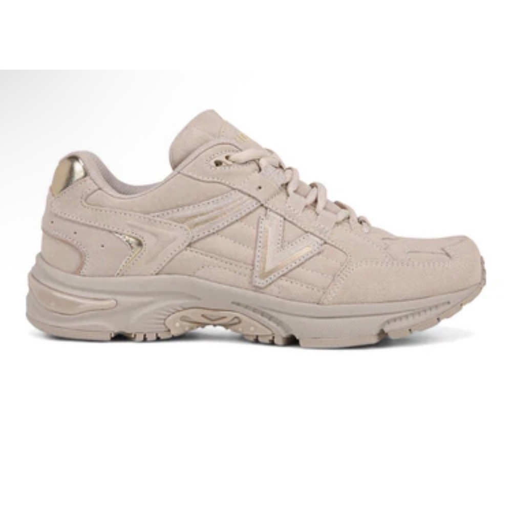 Vionic 23Walk 2.0 Womens 8.5 Wide Walking Shoes Sand Suede Gold Sneakers J0683L - Picture 2 of 6